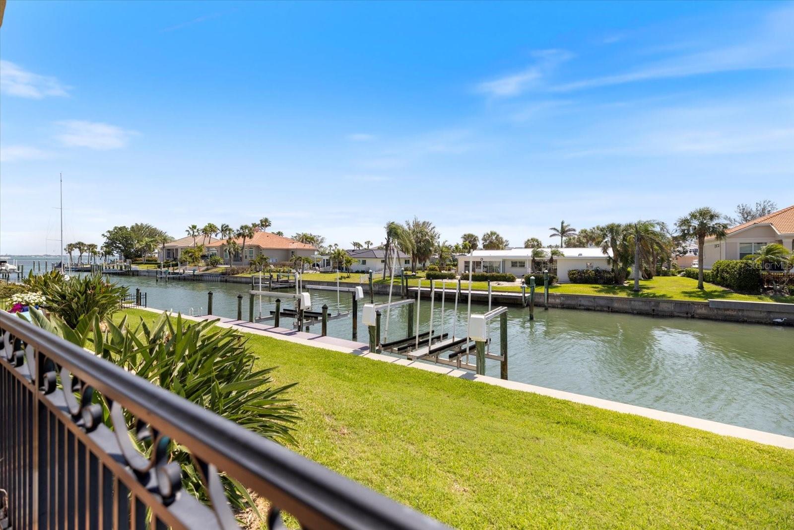 A4648699 Property Photo