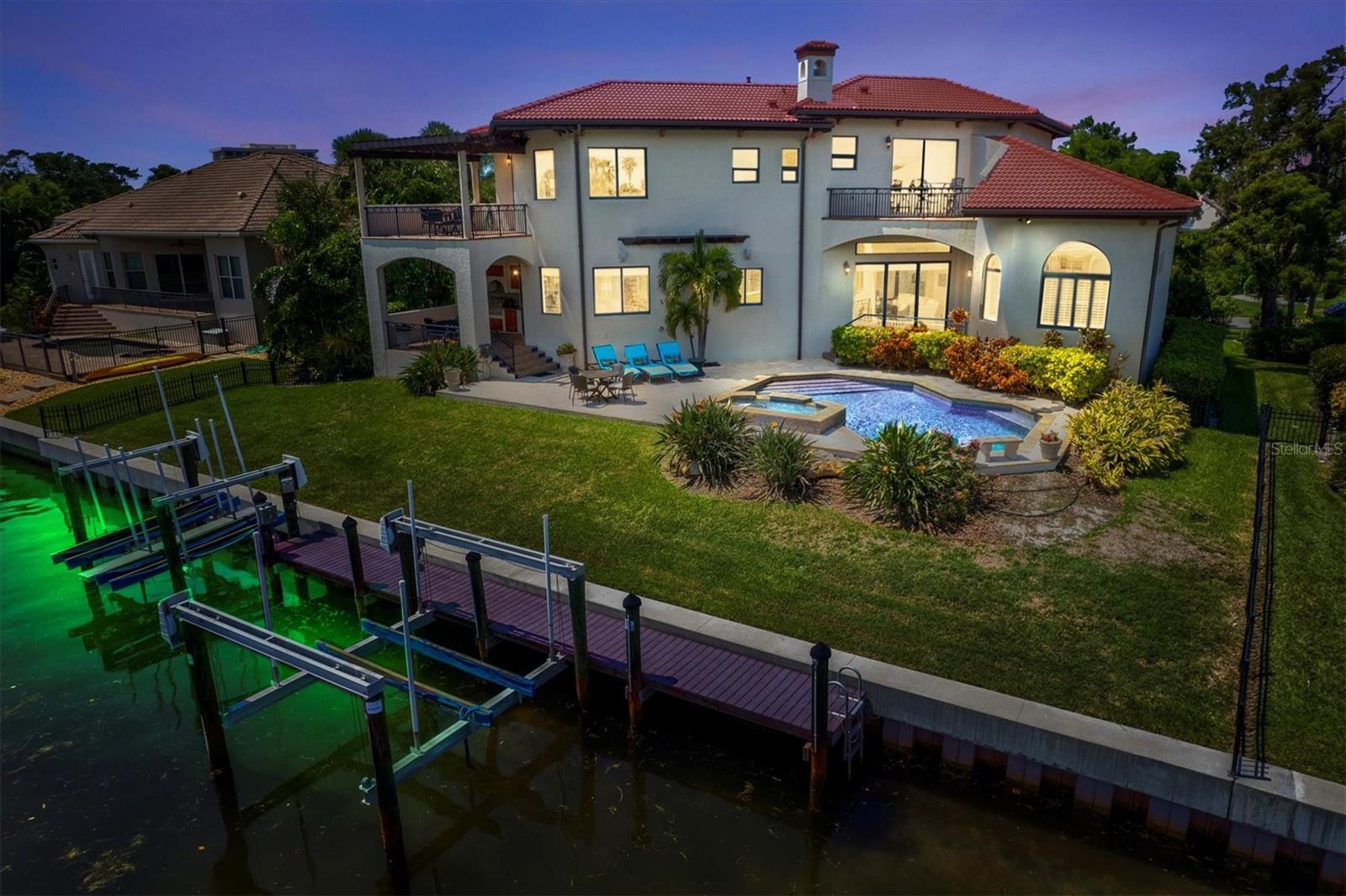 A4648699 Property Photo