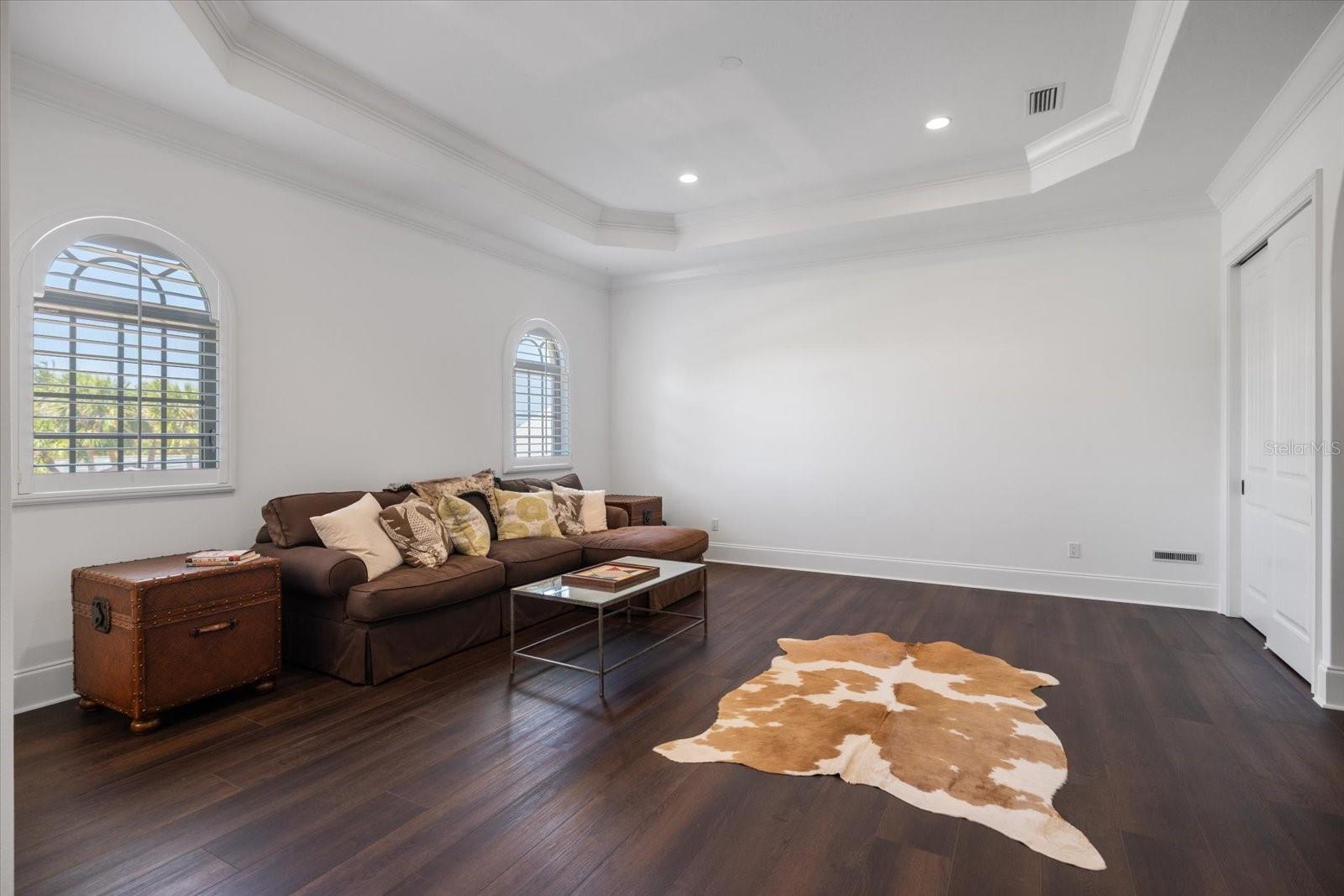 A4648699 Property Photo