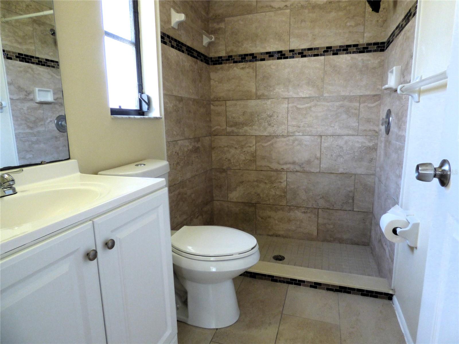 2607 FIESTA DR, VENICE, FL, 34293