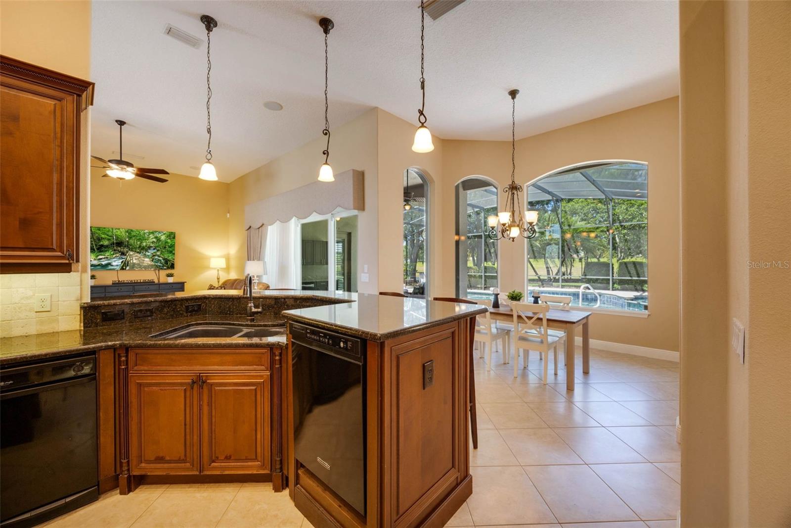 128 HALLSTROM CT, DEBARY, FL, 32713