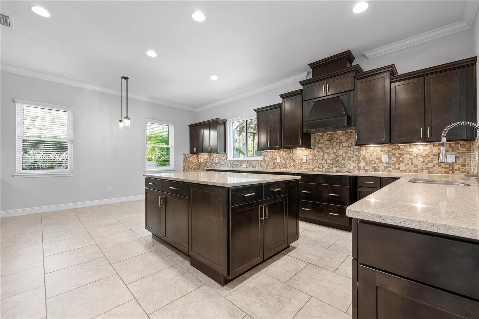 1719 KENILWORTH ST, SARASOTA, FL, 34231