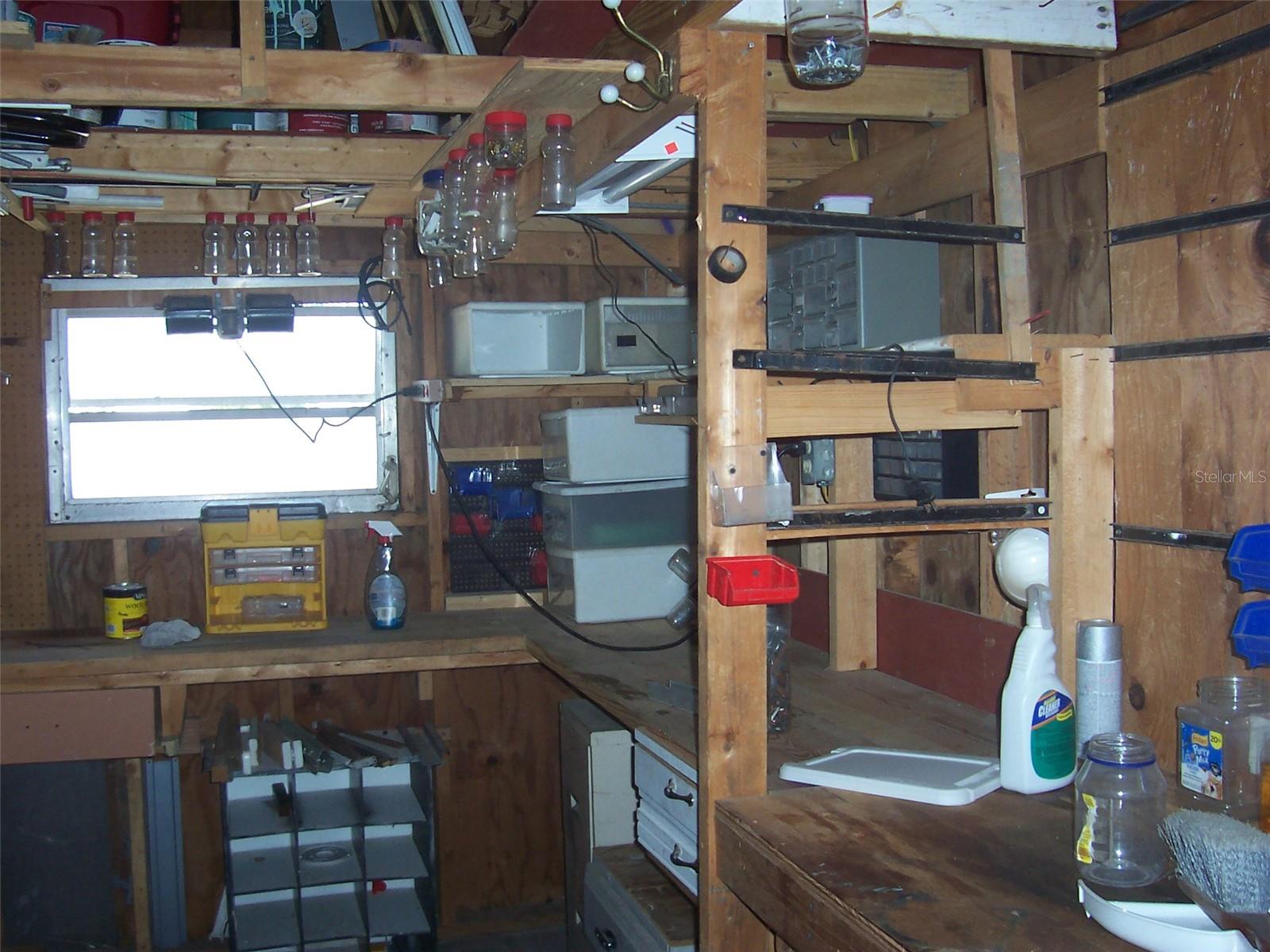 TB8373912 Property Photo