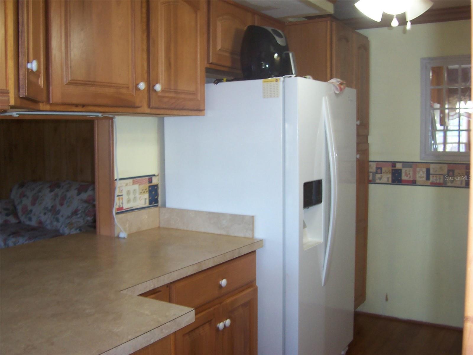 TB8373912 Property Photo