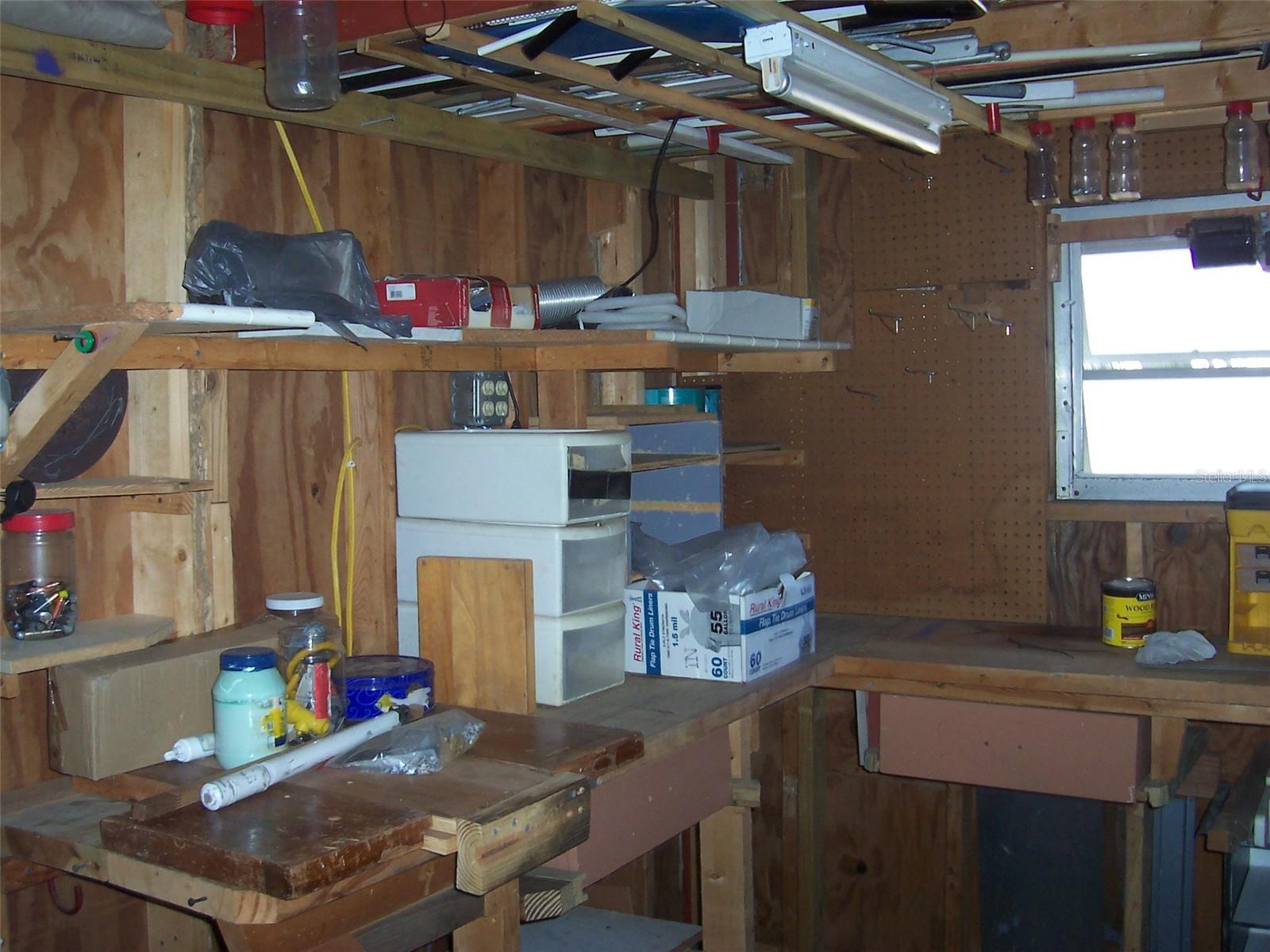 TB8373912 Property Photo