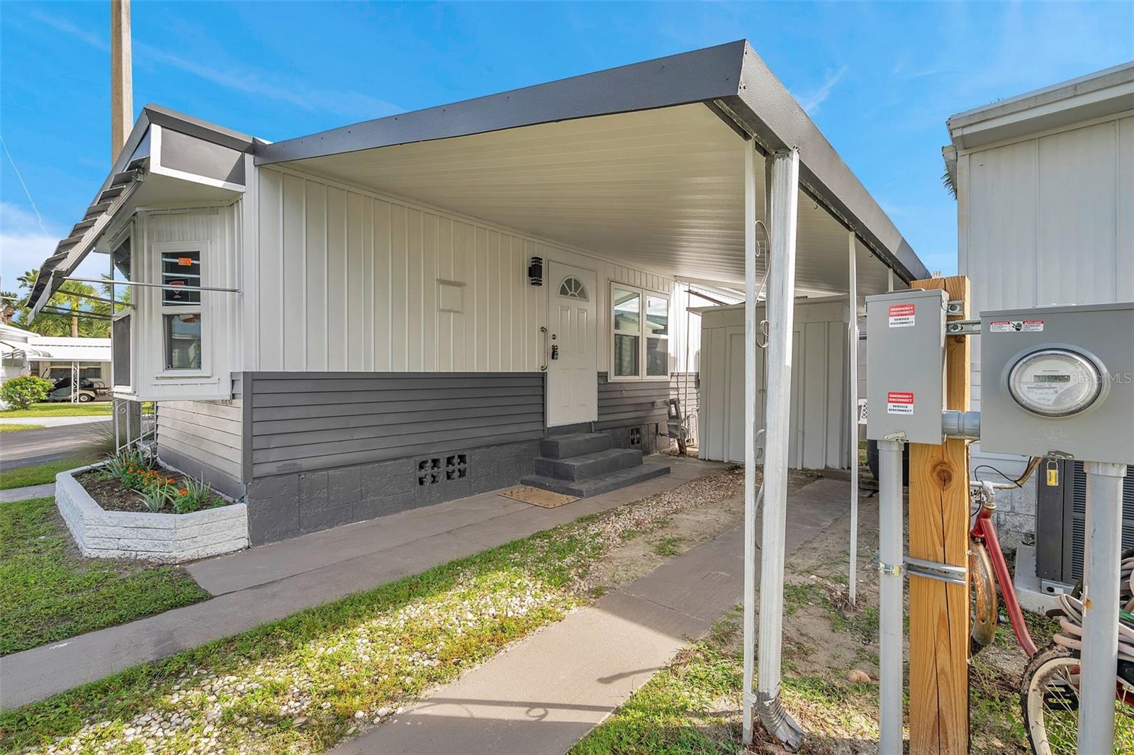 4851 W GANDY BLVD #B6 L27, TAMPA, FL, 33611