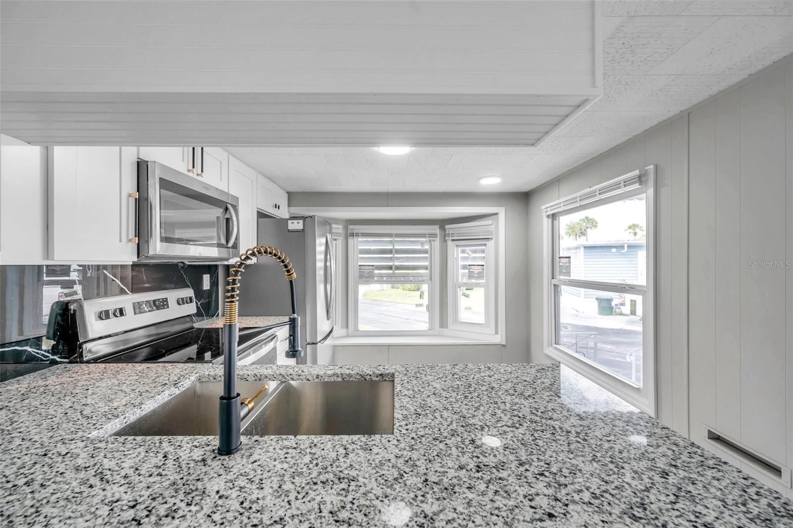 4851 W GANDY BLVD #B6 L27, TAMPA, FL, 33611