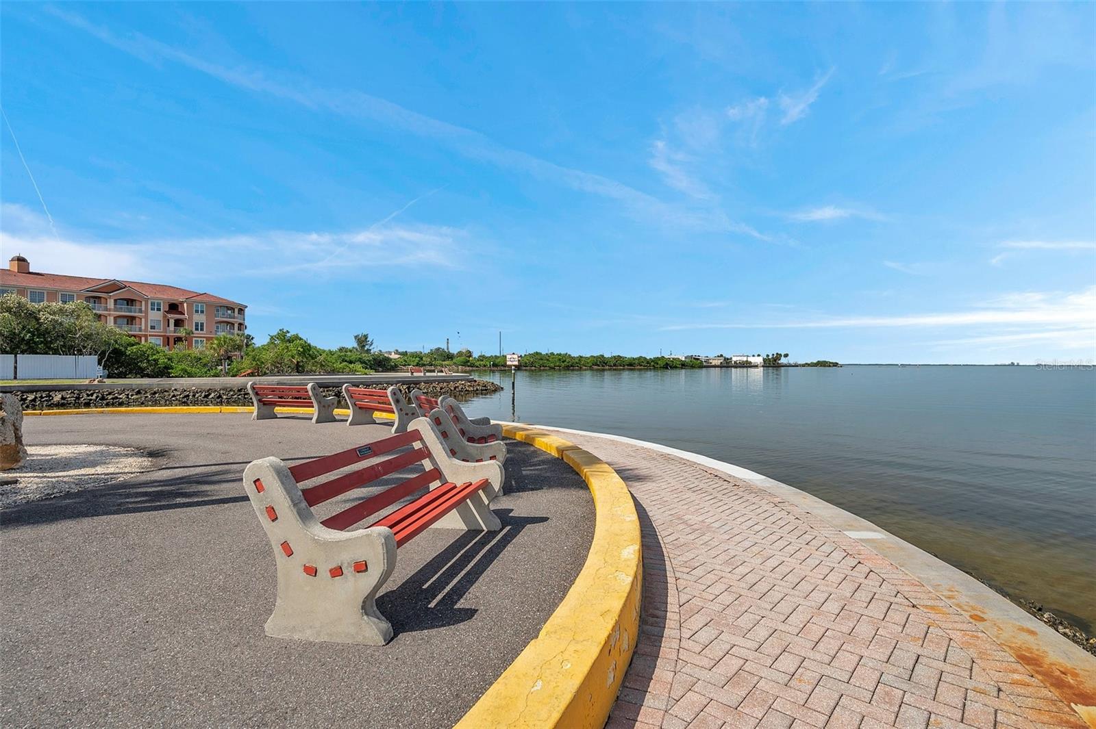 4851 W GANDY BLVD #B6 L27, TAMPA, FL, 33611