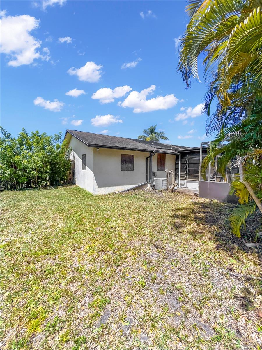 118 SW LANCASTER AVE, PORT ST LUCIE, FL, 34984