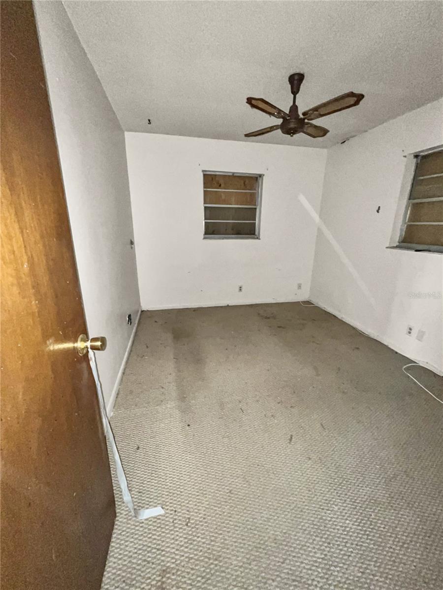 118 SW LANCASTER AVE, PORT ST LUCIE, FL, 34984