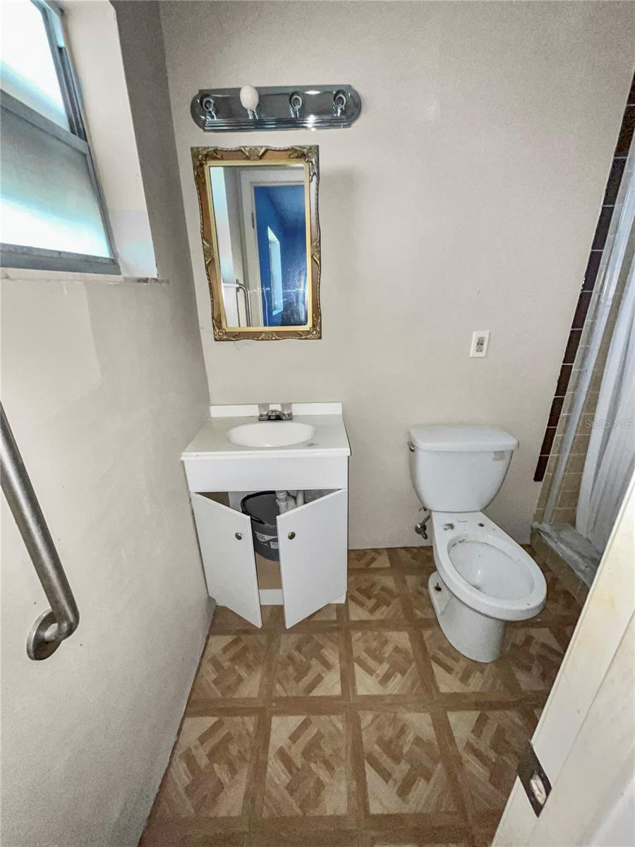 118 SW LANCASTER AVE, PORT ST LUCIE, FL, 34984