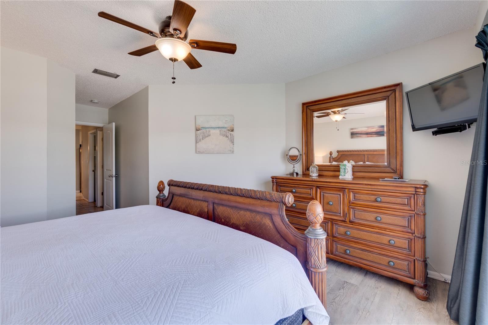 901 GULF DR S #3, BRADENTON BEACH, FL, 34217