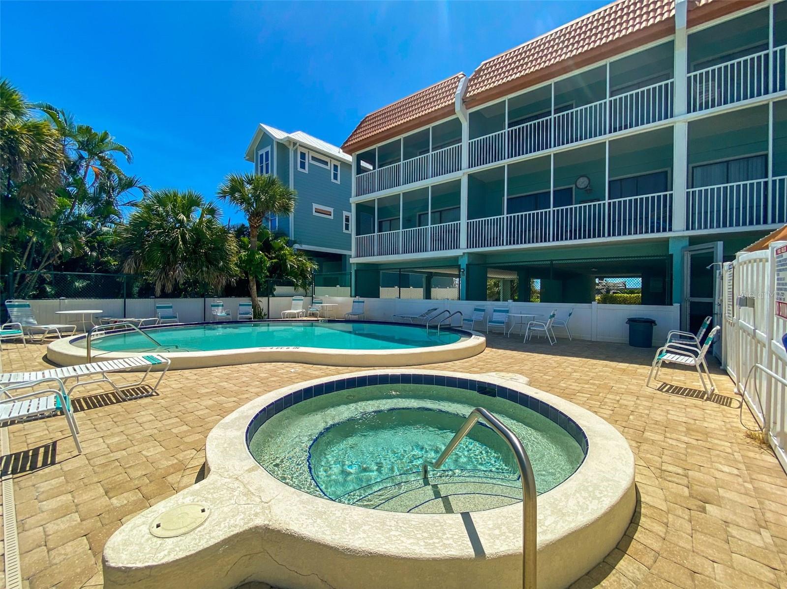 901 GULF DR S #3, BRADENTON BEACH, FL, 34217