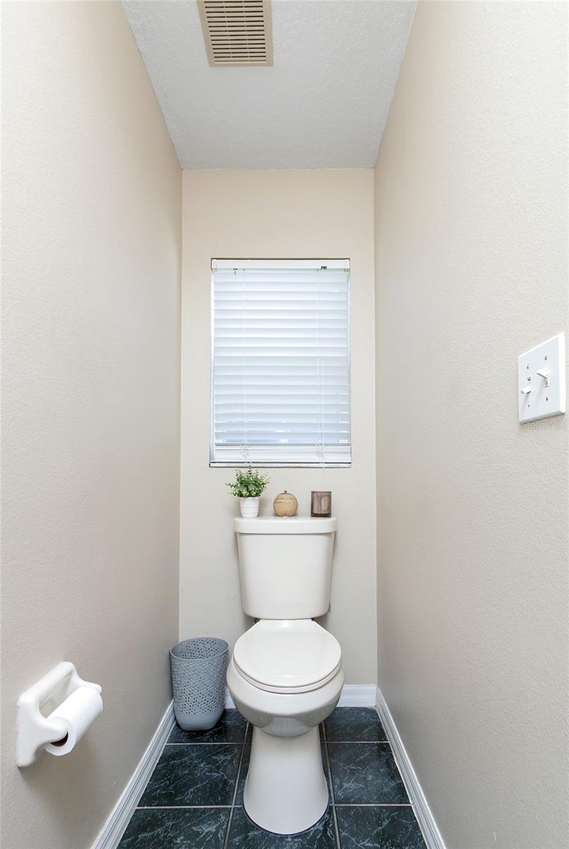 821 N LAKE CLAIRE CIR, OVIEDO, FL, 32765