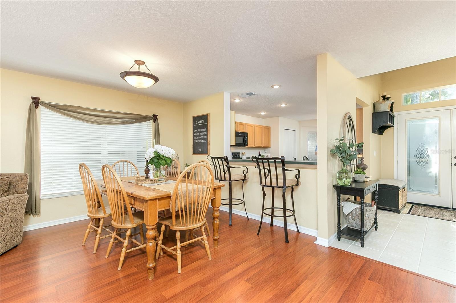 821 N LAKE CLAIRE CIR, OVIEDO, FL, 32765