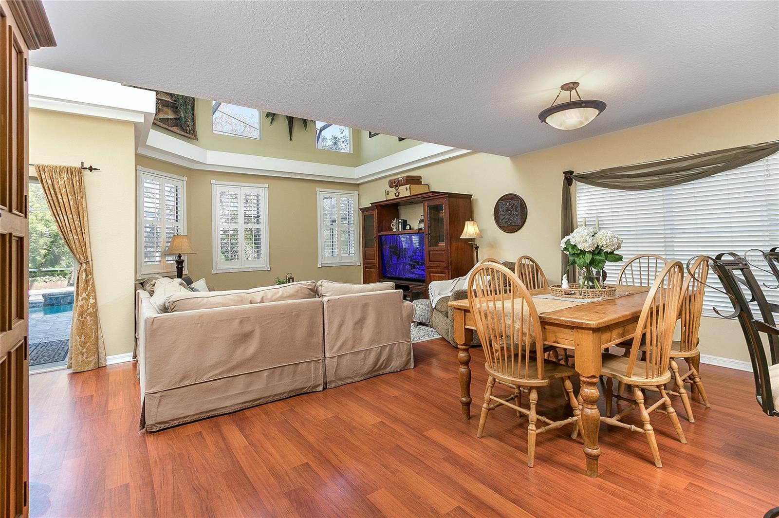 821 N LAKE CLAIRE CIR, OVIEDO, FL, 32765