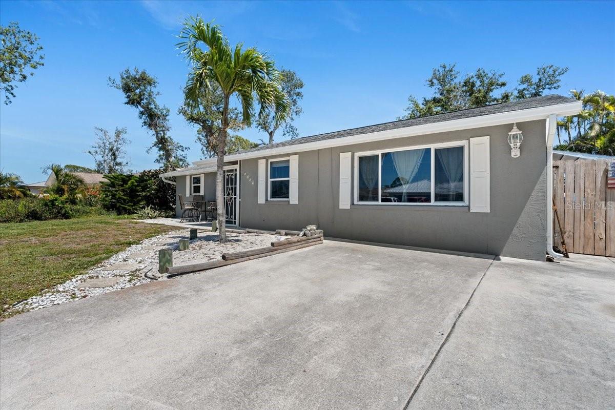 1249 INDUS RD, VENICE, FL, 34293