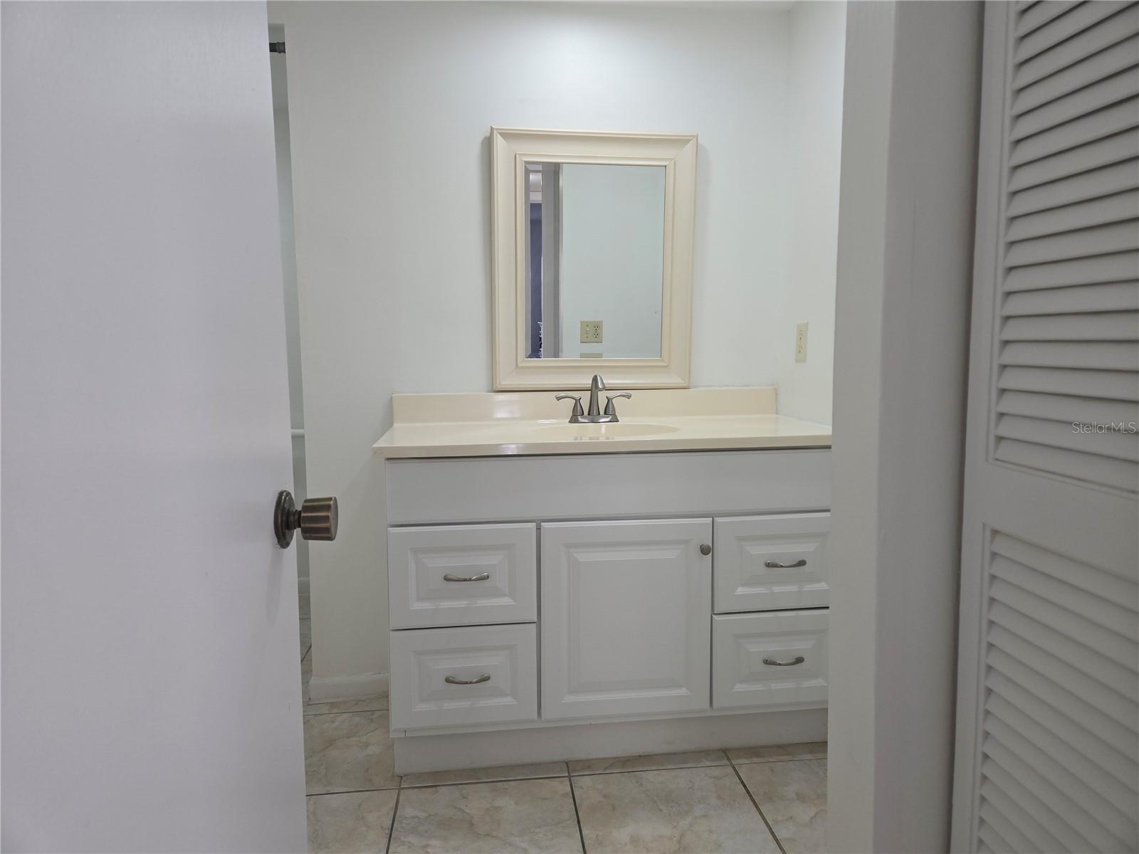 19029 US HIGHWAY 19 N #5-2, CLEARWATER, FL, 33764