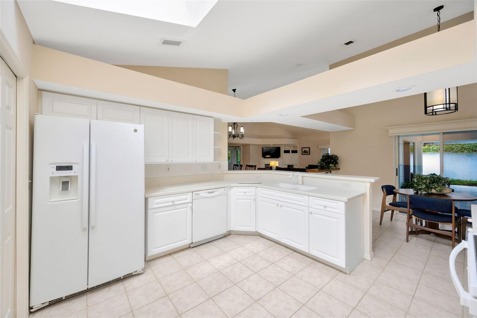 15824 SANCTUARY DR, TAMPA, FL, 33647