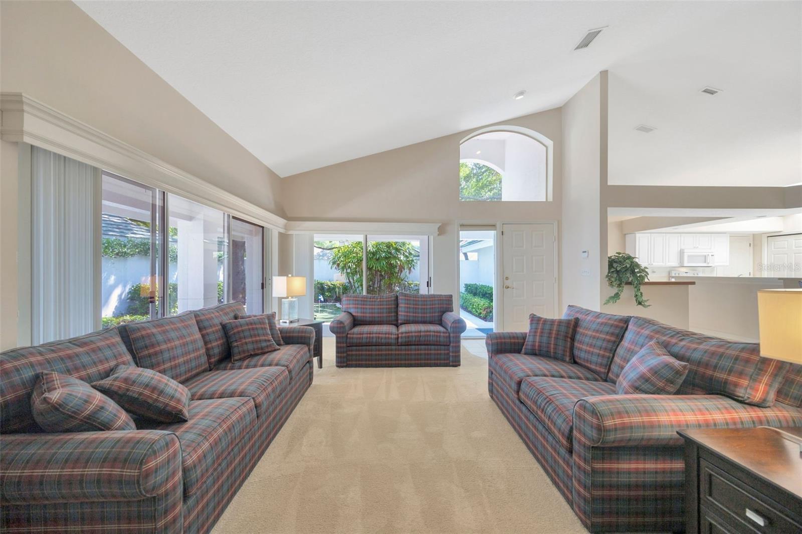 15824 SANCTUARY DR, TAMPA, FL, 33647