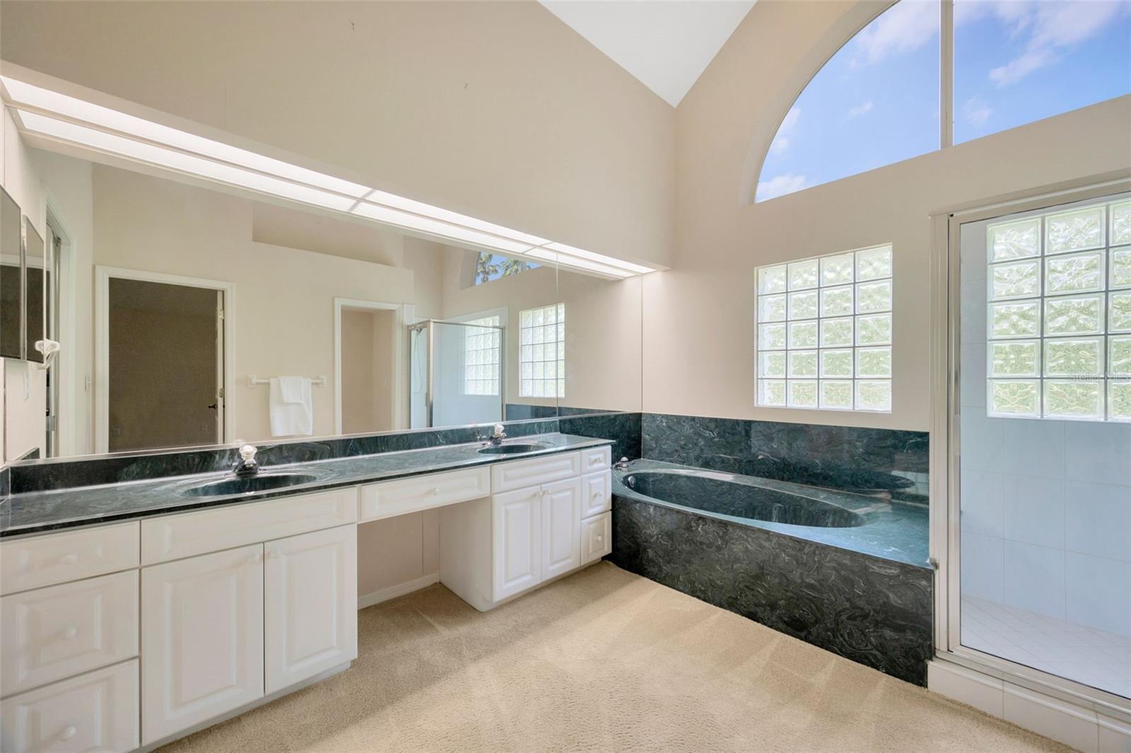 15824 SANCTUARY DR, TAMPA, FL, 33647