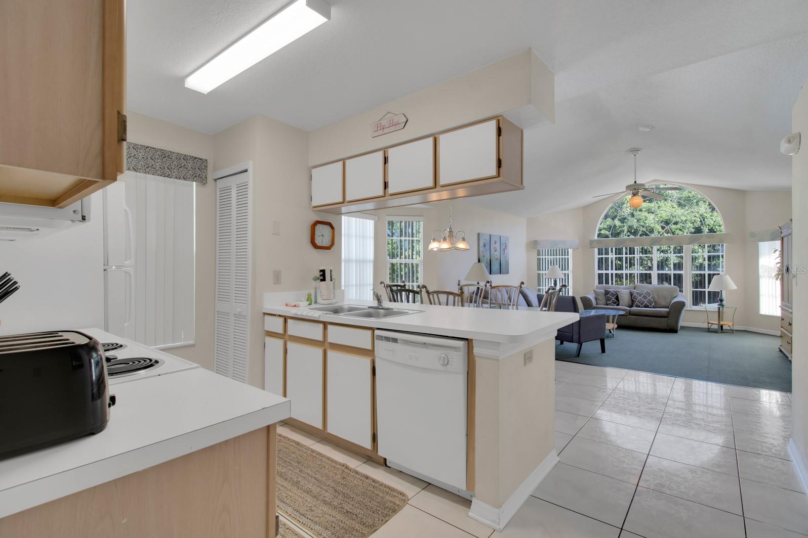 2018 ROYAL BAY BLVD #108, KISSIMMEE, FL, 34746