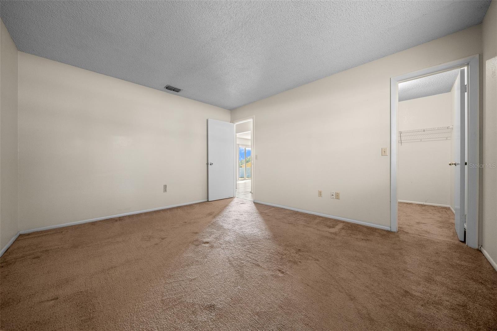 1115 SILVER RD, OCALA, FL, 34472