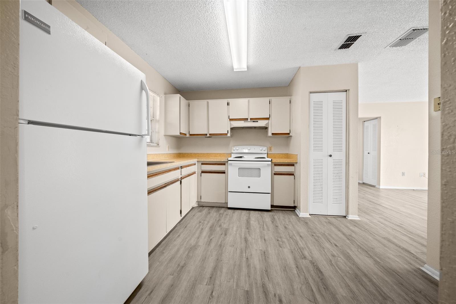 1115 SILVER RD, OCALA, FL, 34472