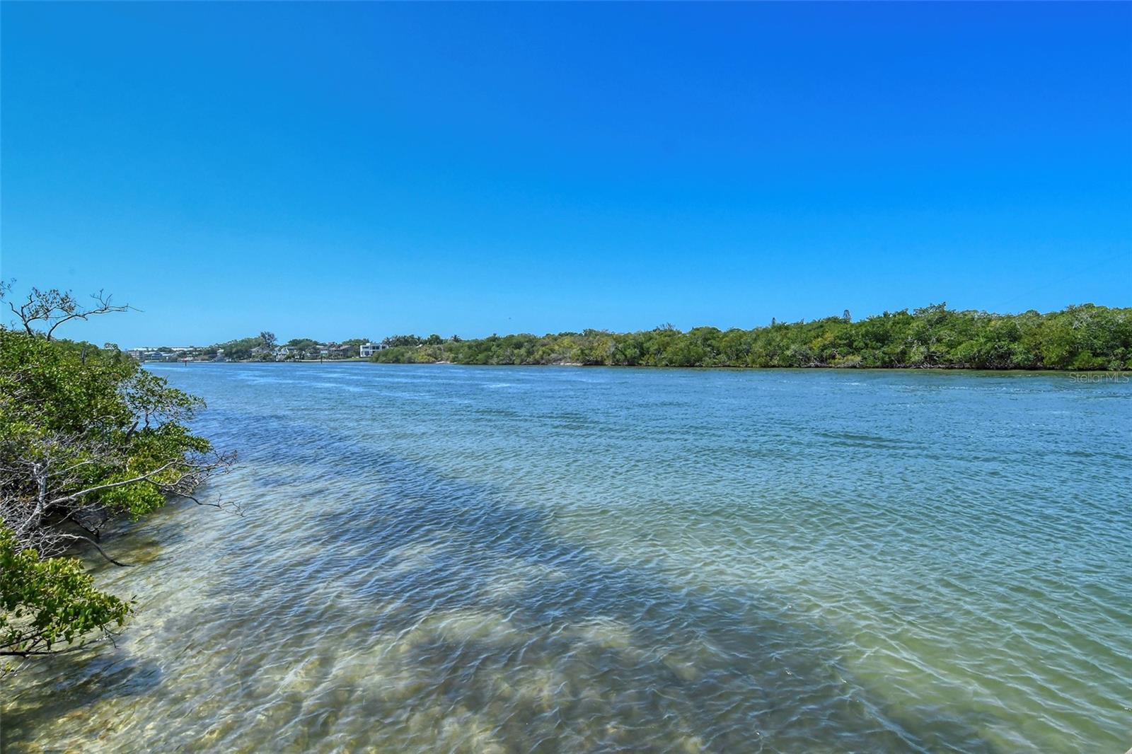 5230 LANDINGS BLVD #101, SARASOTA, FL, 34231