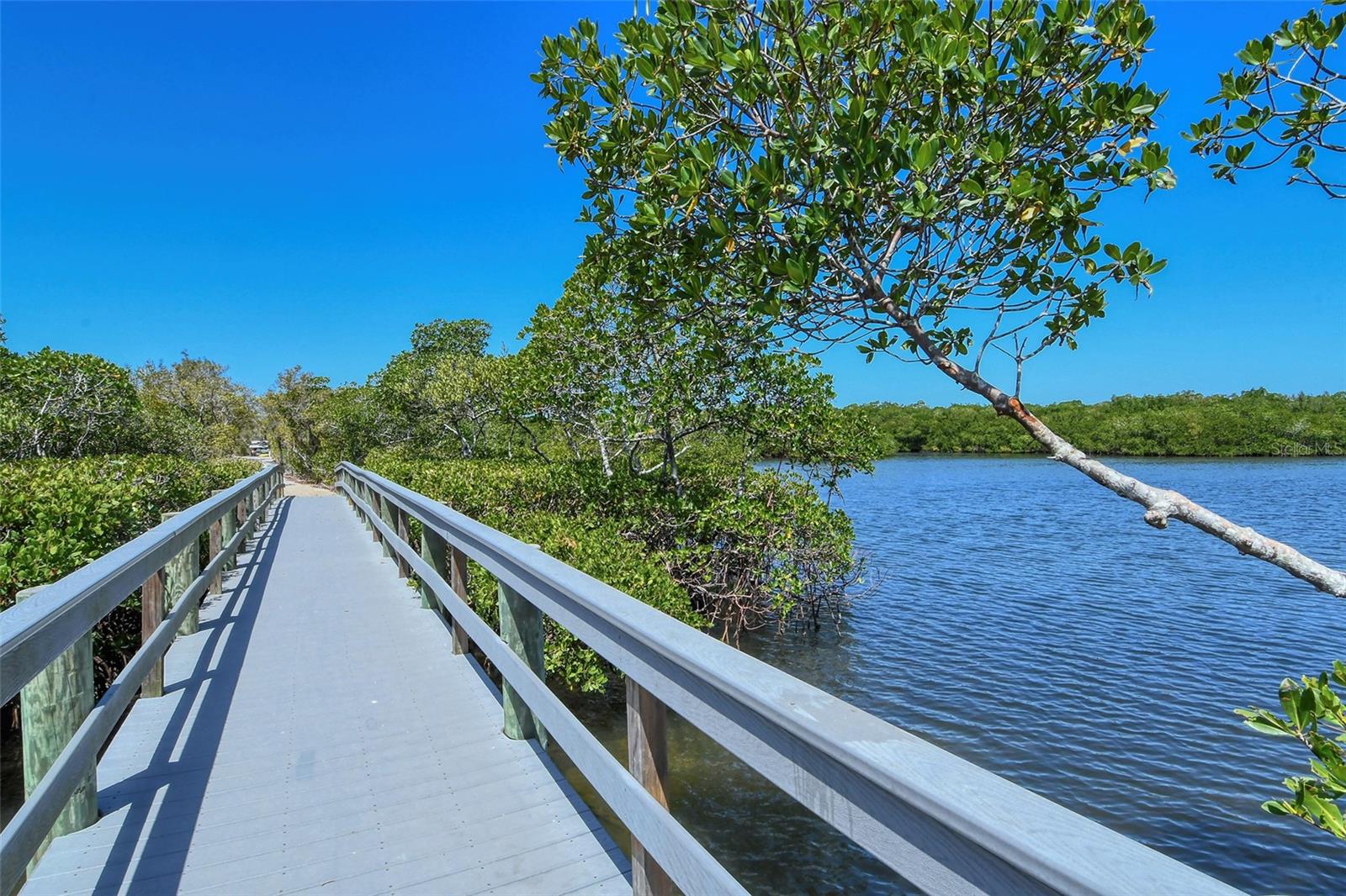 5230 LANDINGS BLVD #101, SARASOTA, FL, 34231
