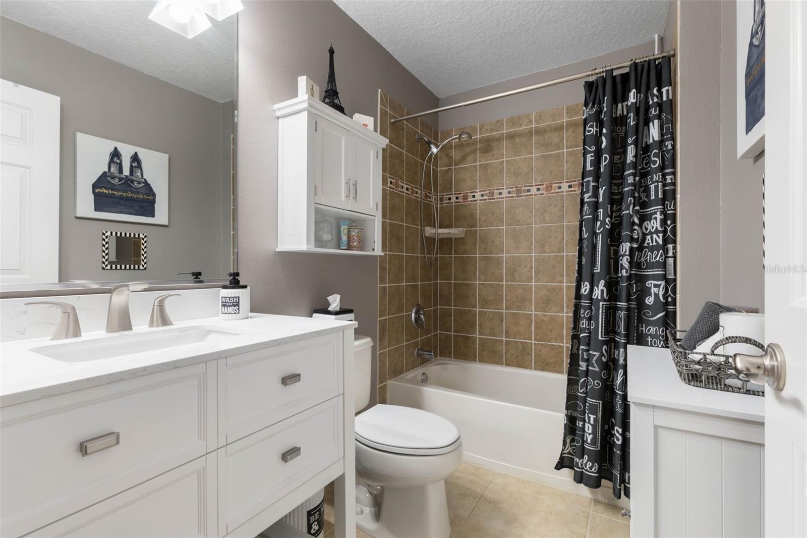 945 STONE LAKE DR, ORMOND BEACH, FL, 32174