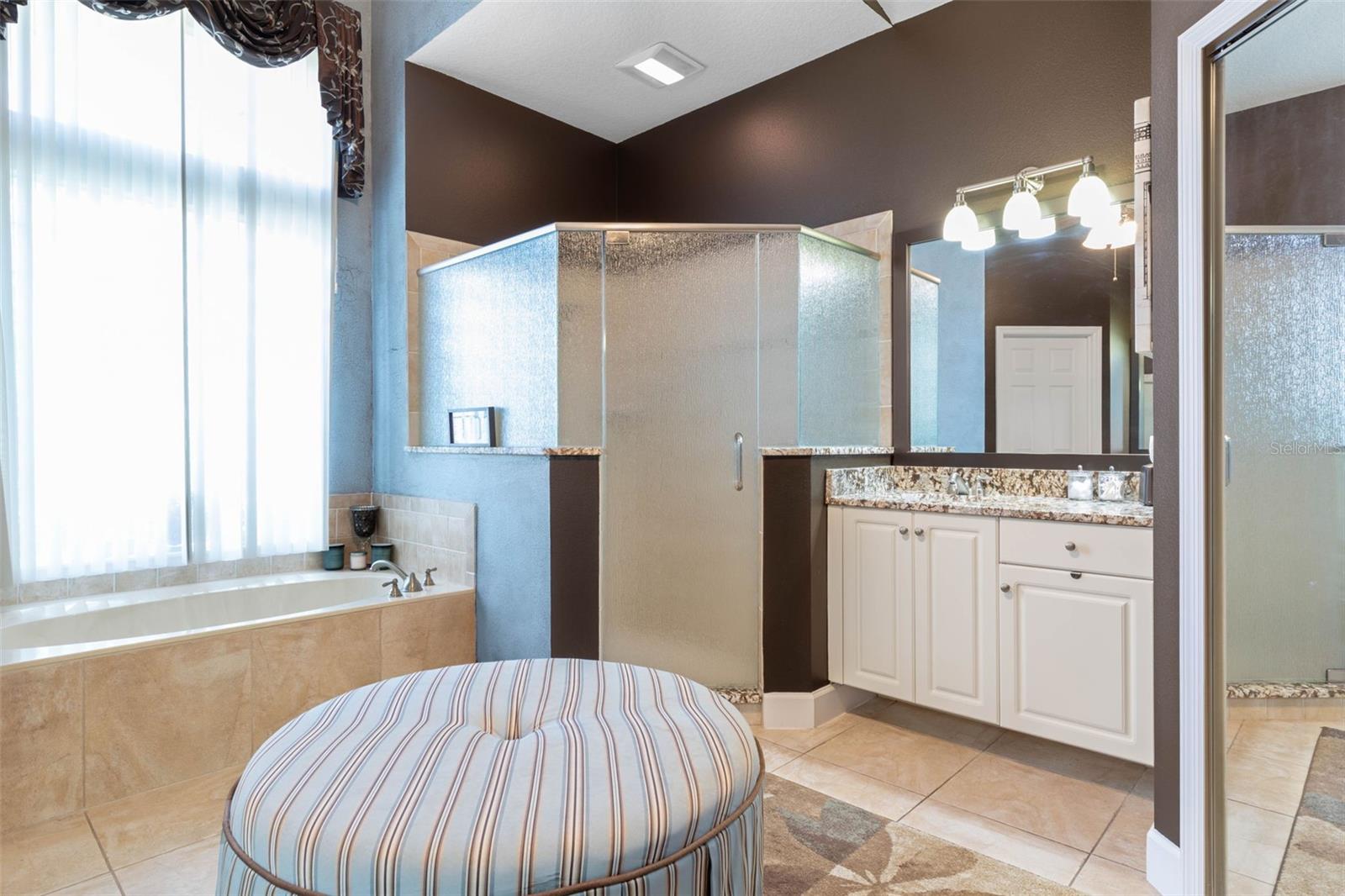 945 STONE LAKE DR, ORMOND BEACH, FL, 32174