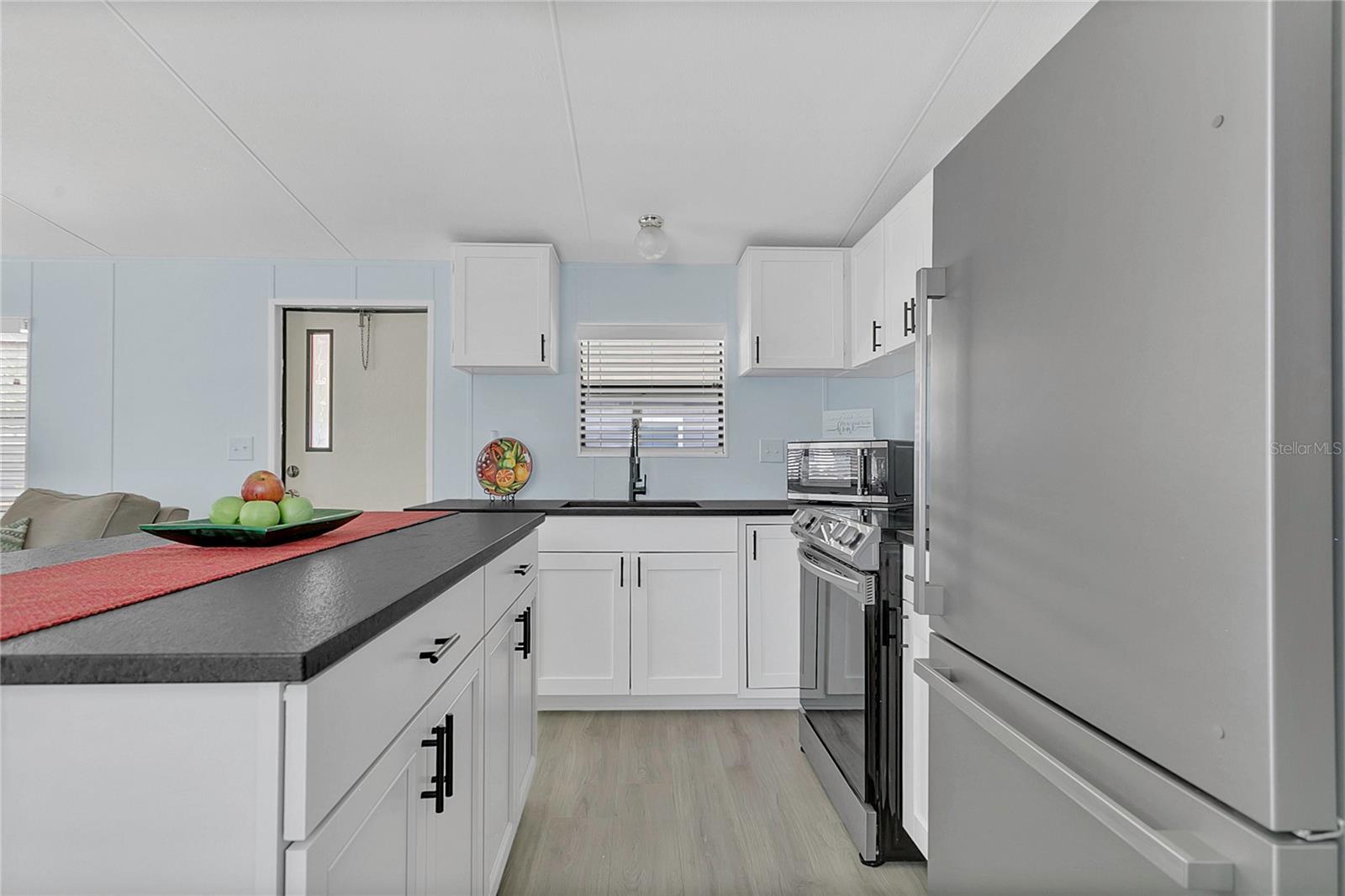 634 COTTAGE PARK LN, LEESBURG, FL, 34748