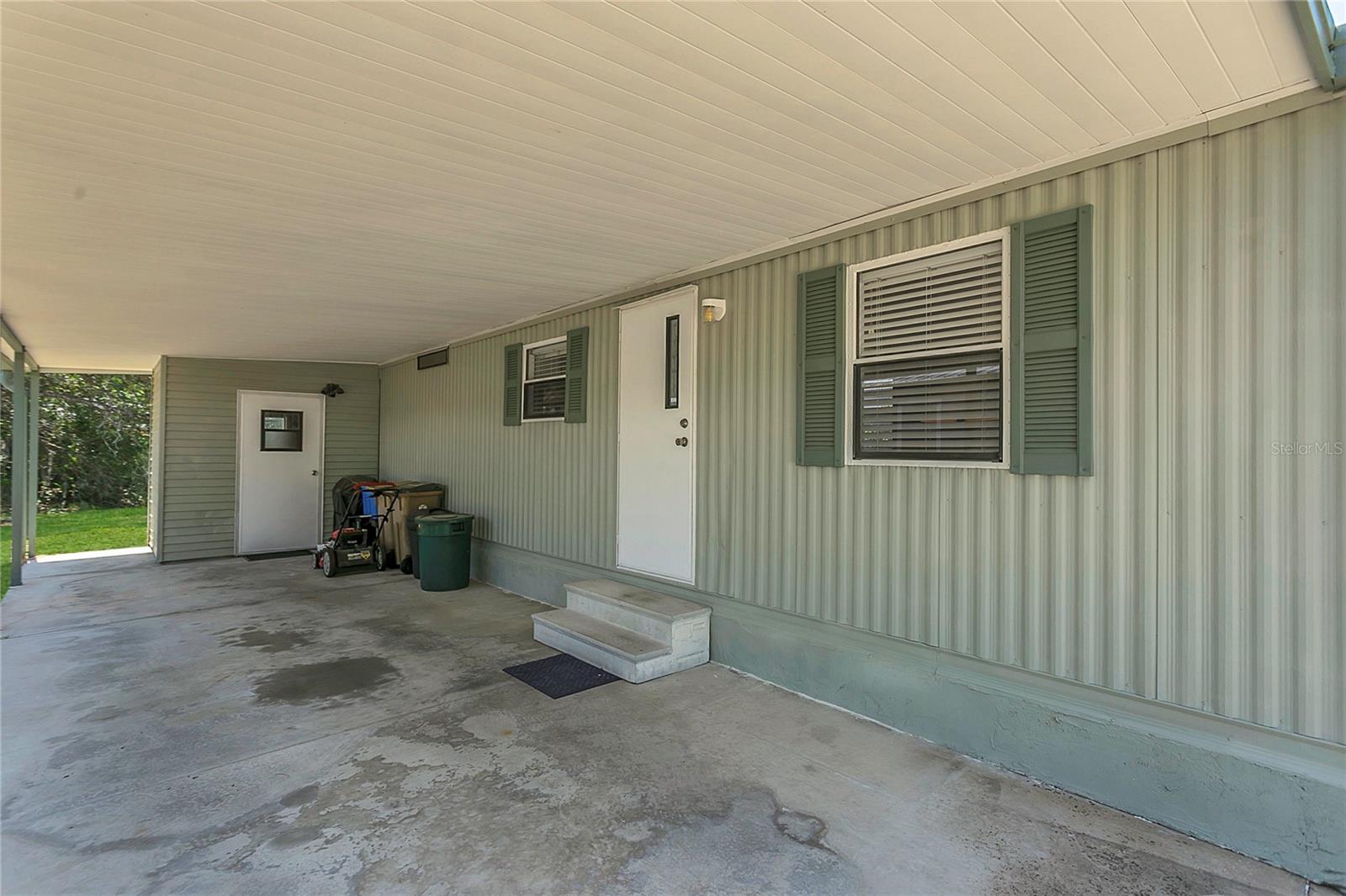 634 COTTAGE PARK LN, LEESBURG, FL, 34748