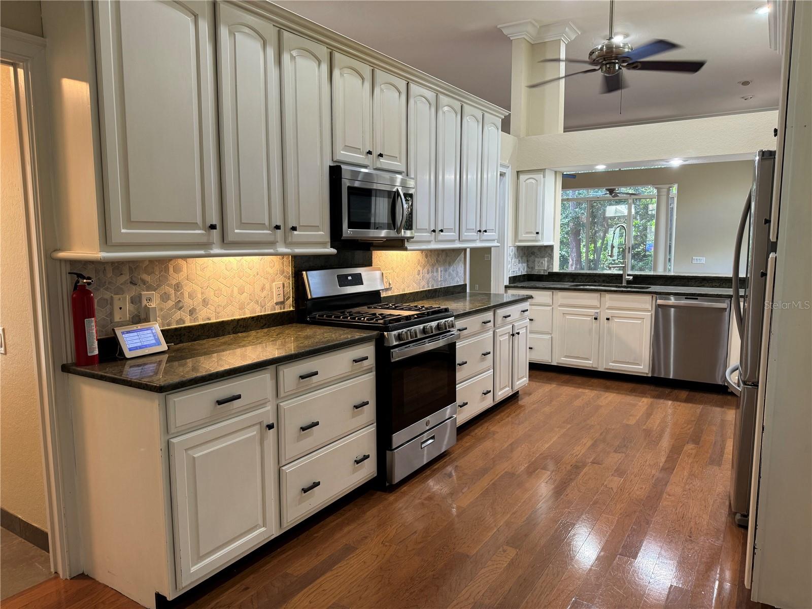 6435 BERKSHIRE PL, UNIVERSITY PARK, FL, 34201