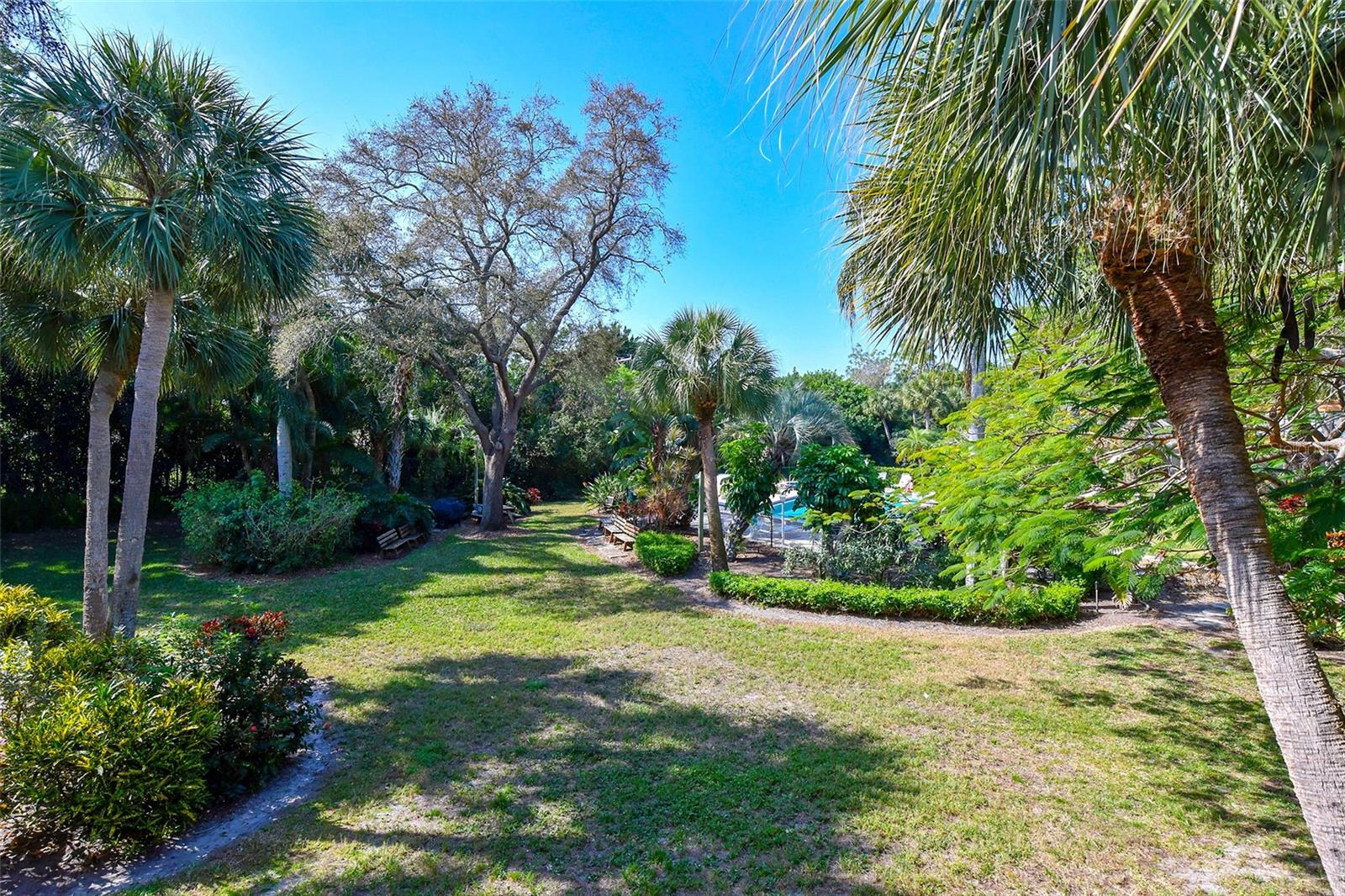 811 OAK DR #811, BRADENTON, FL, 34210