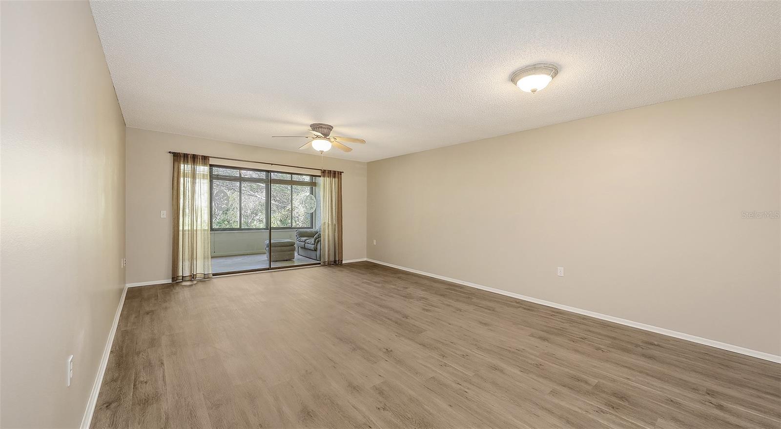 811 OAK DR #811, BRADENTON, FL, 34210