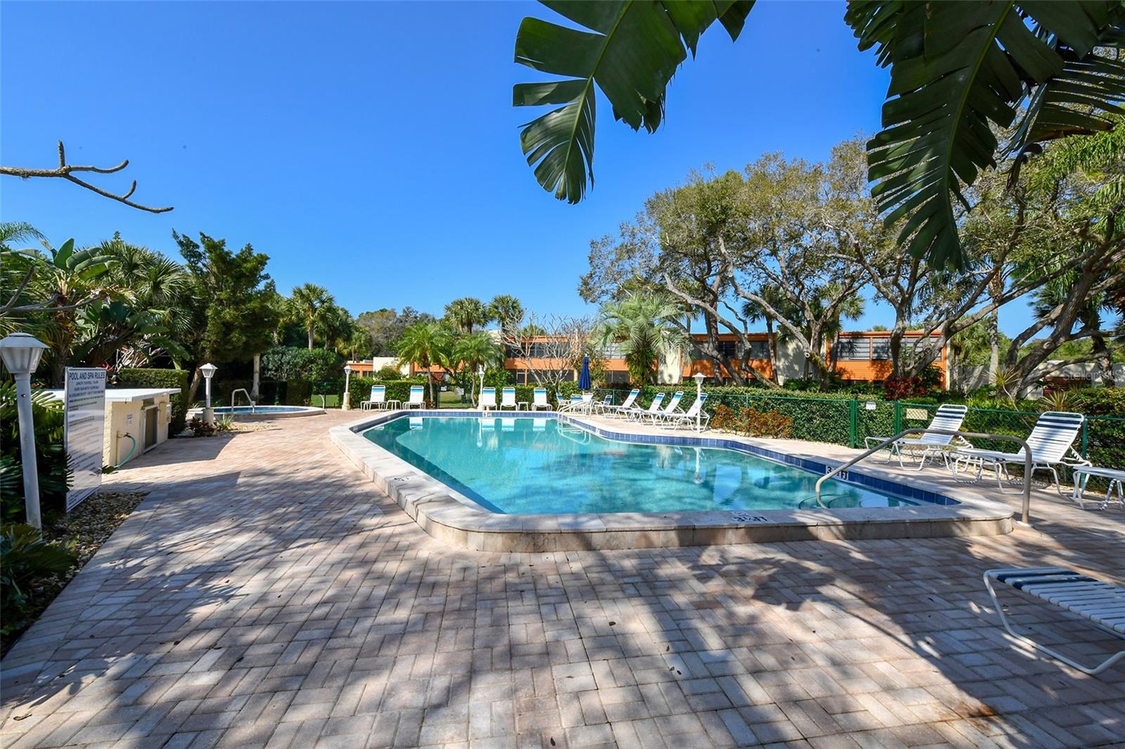 811 OAK DR #811, BRADENTON, FL, 34210