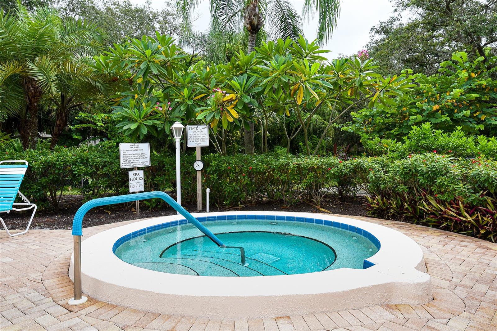 811 OAK DR #811, BRADENTON, FL, 34210