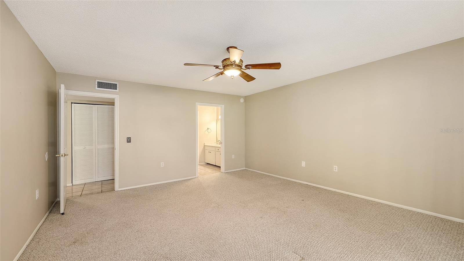 811 OAK DR #811, BRADENTON, FL, 34210