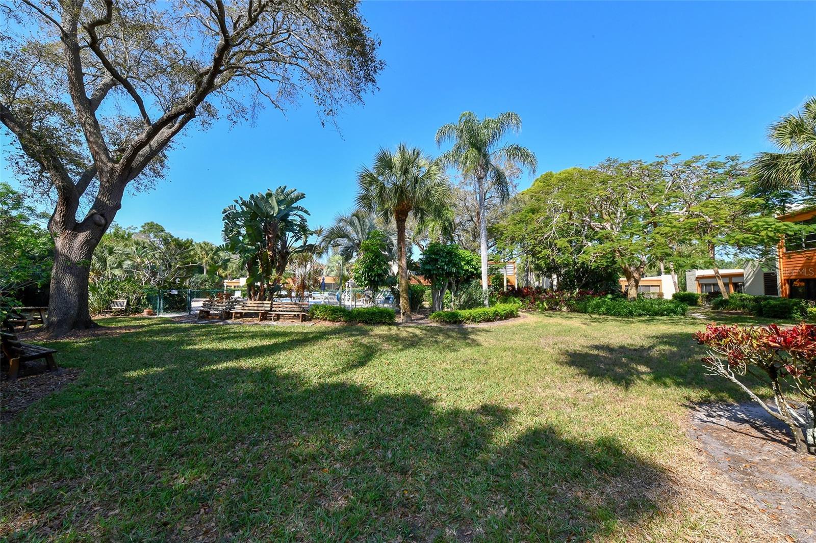 811 OAK DR #811, BRADENTON, FL, 34210