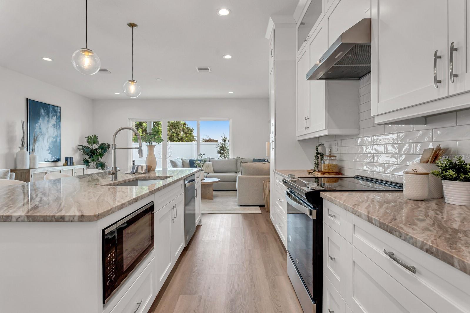 5530 N 9TH ST #1, TAMPA, FL, 33604