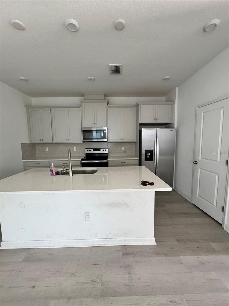 11420 SUNSAIL AVE, ORLANDO, FL, 32832