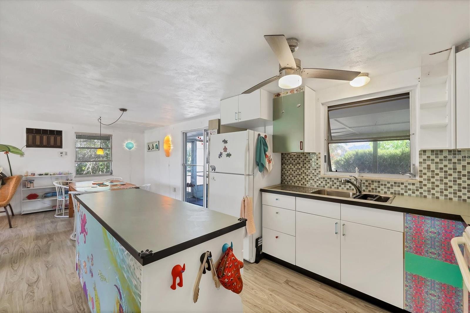 2128 PENNSYLVANIA AVE, ENGLEWOOD, FL, 34224