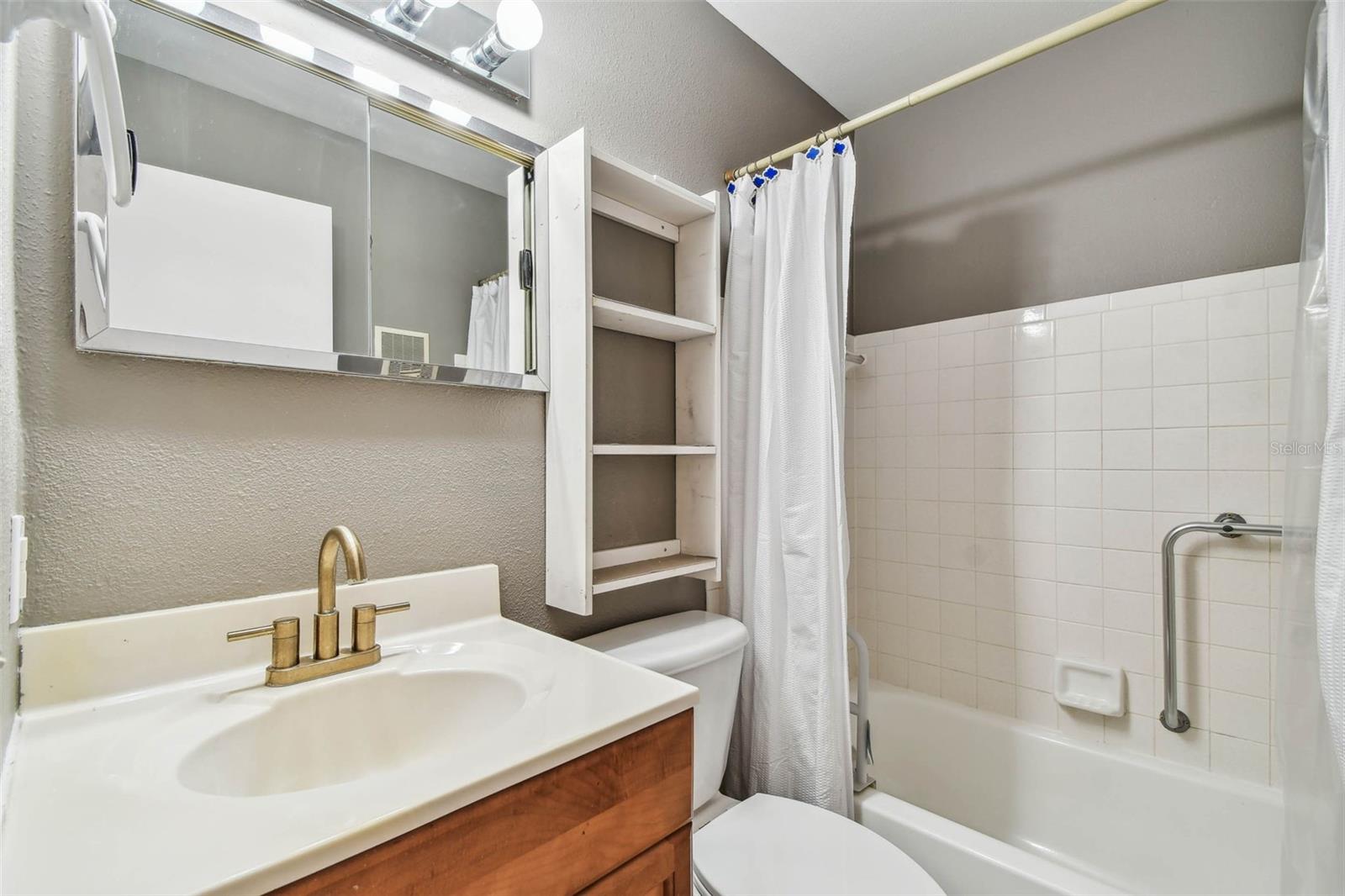 2226 SWITZERLAND WAY #16, CLEARWATER, FL, 33763