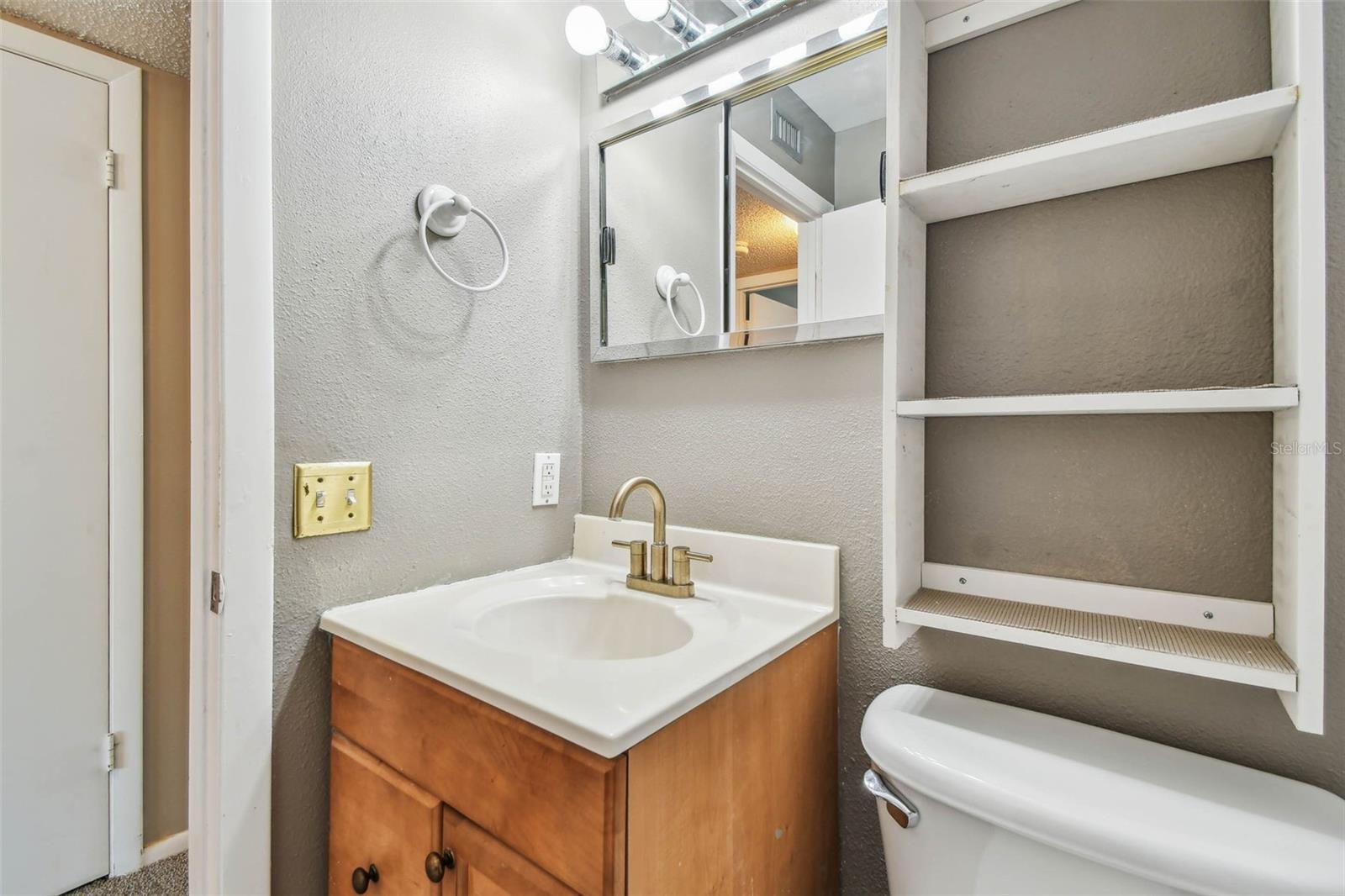 2226 SWITZERLAND WAY #16, CLEARWATER, FL, 33763