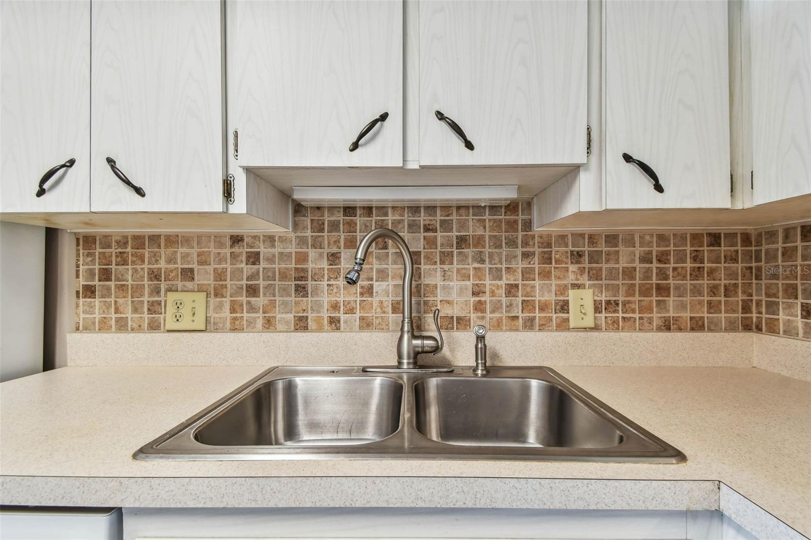 2226 SWITZERLAND WAY #16, CLEARWATER, FL, 33763