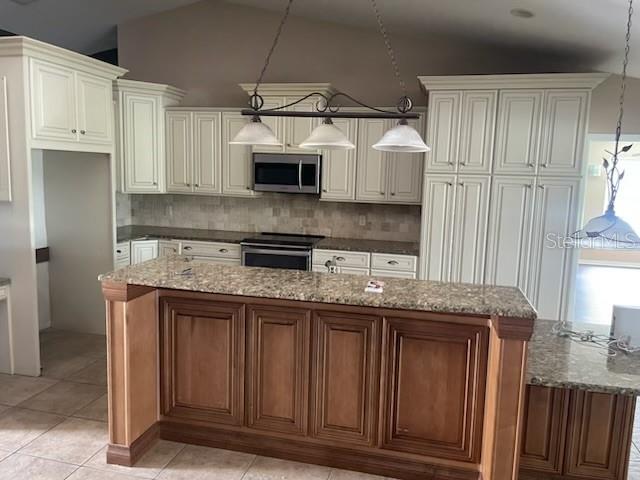 1512 ISON LN, OCOEE, FL, 34761