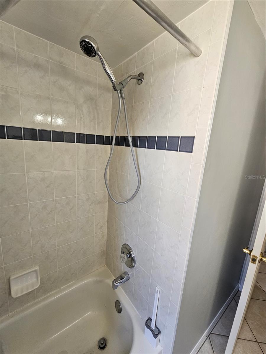 12144 SW EGRET CIR #201, LAKE SUZY, FL, 34269