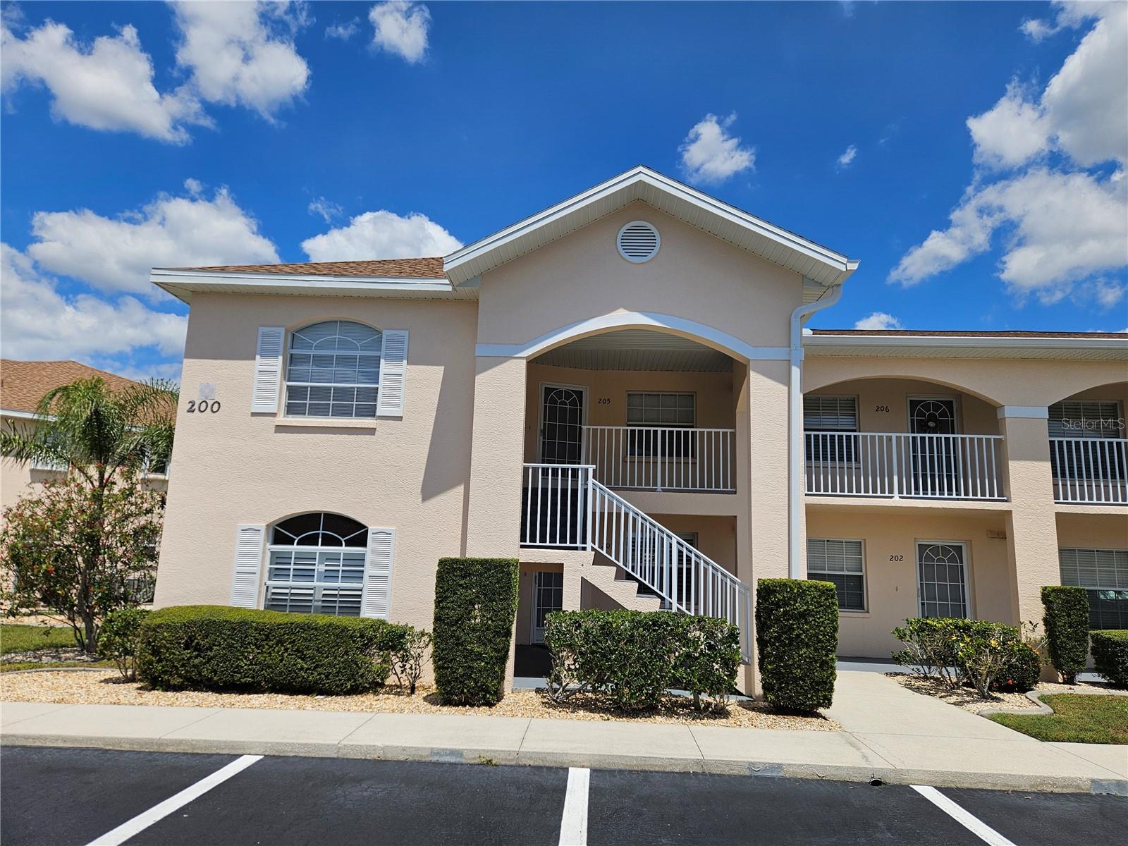 12144 SW EGRET CIR #201, LAKE SUZY, FL, 34269